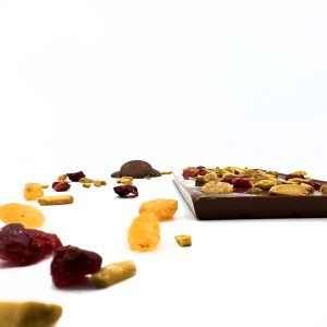 Tablette Lait « La Randonneuse » (pistache, raisin blond, cramberrie)